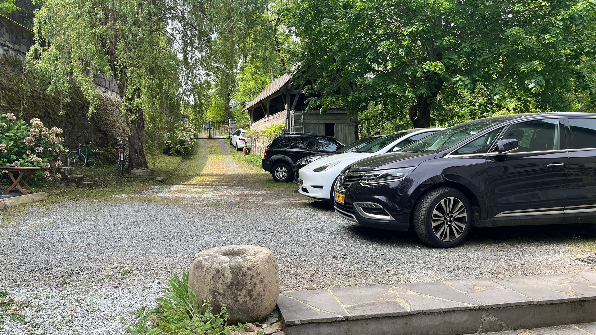 Parking op het terrein